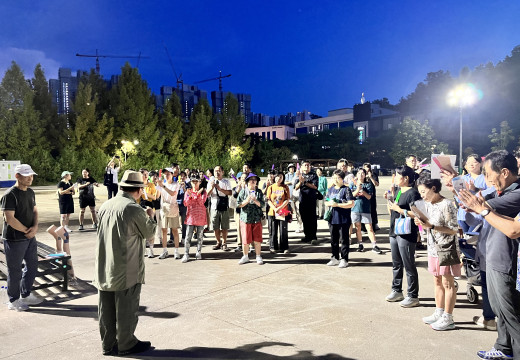 봄내길 야간길 걷기 프로그램 신용준 이사장님 인사말 중